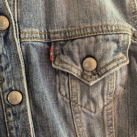 Levi's Jacket - Picture 5 of 6